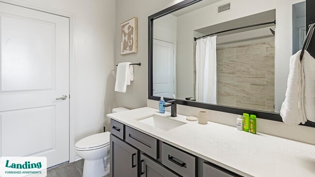 Photo - 750 Fort Worth Ave Unit 326