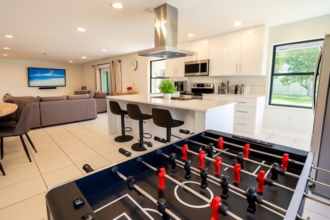 Photo - 830 SW 14th Ct Unit ID1287060P