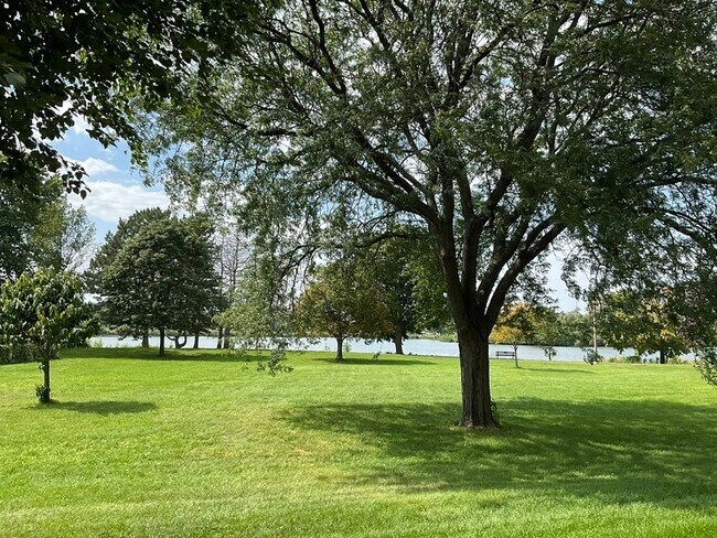 Photo - 1206 N Streamwood Ln Unit 365