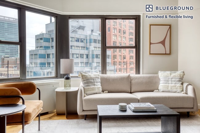 Photo - 279 E 44th St Unit FL21-ID814