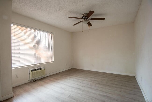 Photo - 3511 Herman Ave
