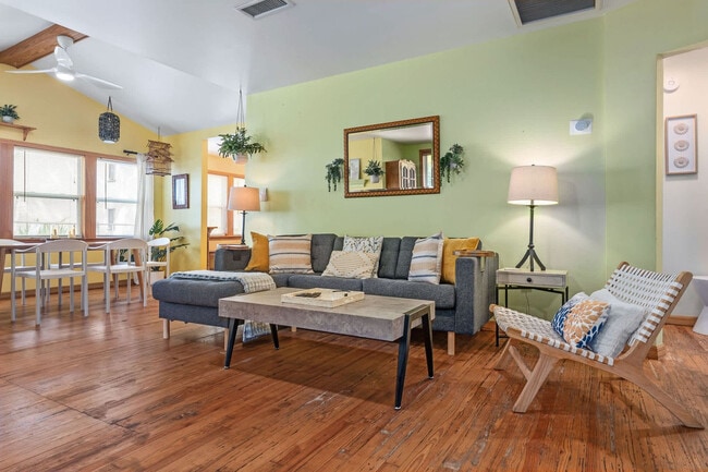 Photo - 35 Desoto Pl Unit ID1281968P