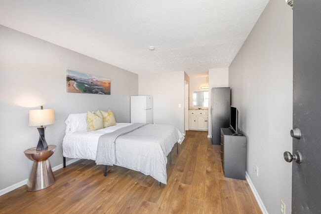 Photo - Studio 48 Apartments