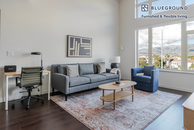 Building Photo - 650 E Capitol Ave Unit FL5-ID2071