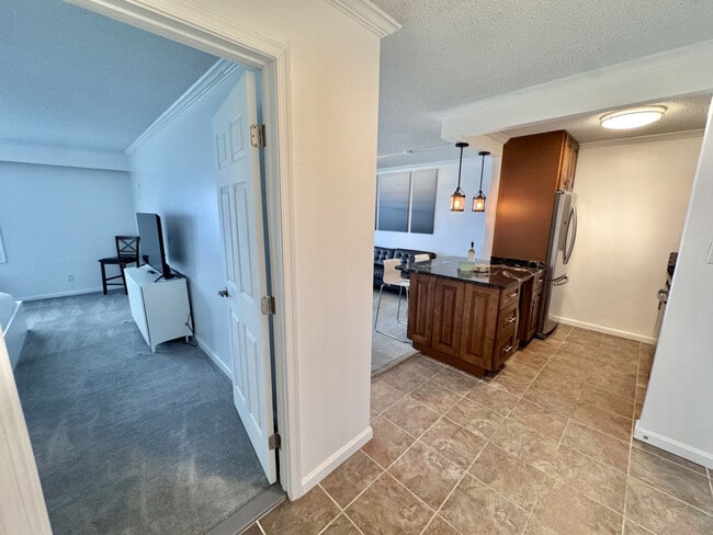 Building Photo - 303 Atlantic Ave Unit ID1353267P