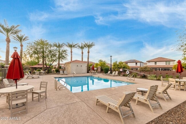 Photo - 836 E Constance Wy