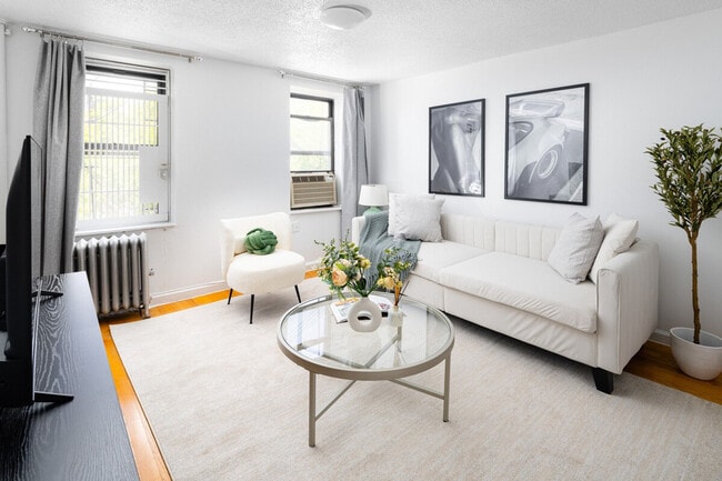 Building Photo - 43 Essex St Unit SI ID1359074P