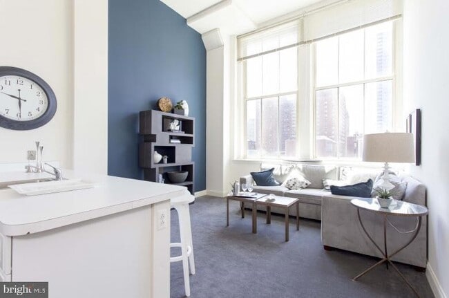 Photo - 2121-41-2141 Market St Unit 622