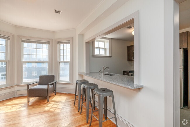 Interior Photo - Uncommon Apartments