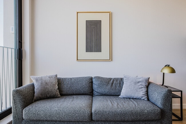 Photo - 200 Mesnager St Unit SI FL6-ID1433