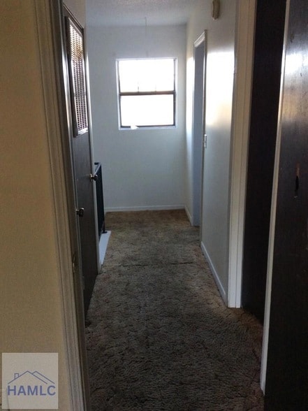Photo - 814 Lesa St