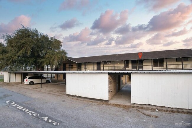 Photo - 1600 S Bridge Ave