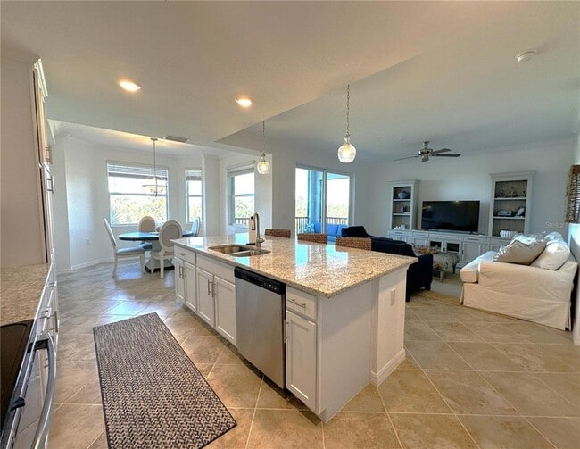 Photo - 14041 Heritage Landing Blvd Unit 627