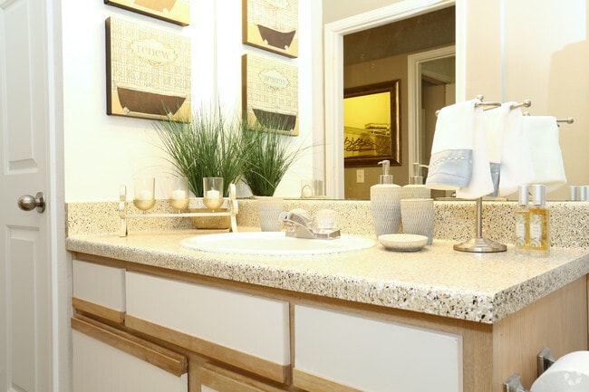 Bathroom - Saratoga Ridge