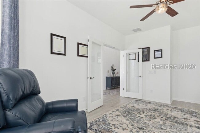 Photo - 636 Horizon Ct