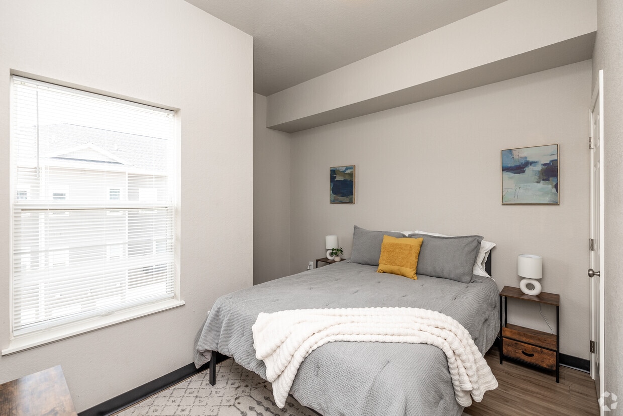 Floor Plan - 3 Bed 2.5 Bath