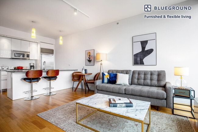 Photo - 550 W 54th St Unit FL26-ID359