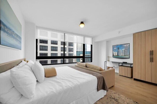 Photo - 225 N Miami Ave Unit SI FL21-ID1511784P