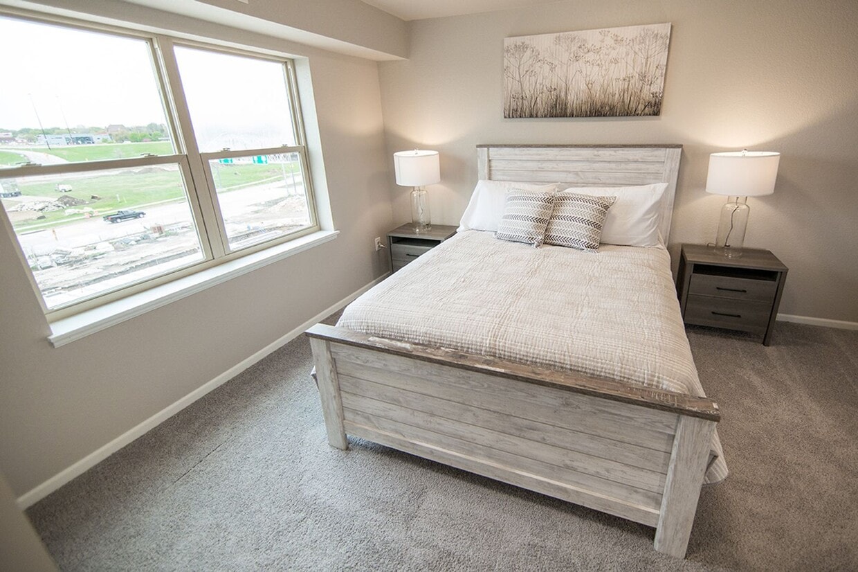 Floor Plan - 2bed - 2 Bath - Smaller (2C1)