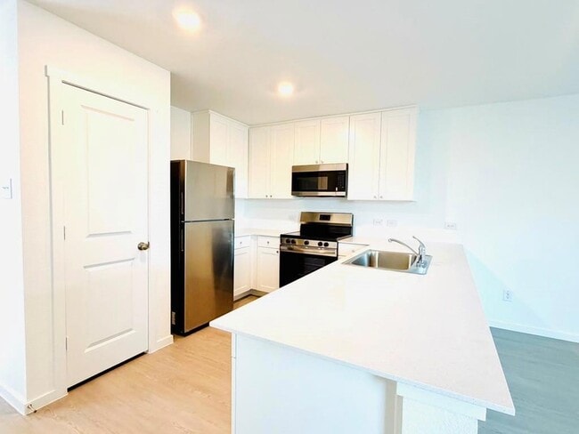 Photo - 449 Jones Bch Ln