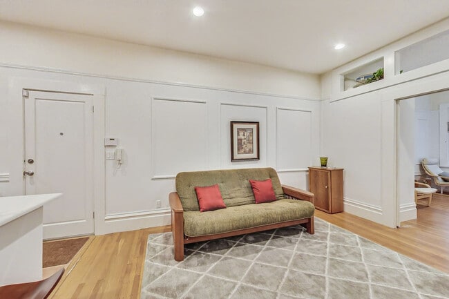 Photo - 2474 Washington St Unit ID1259136P