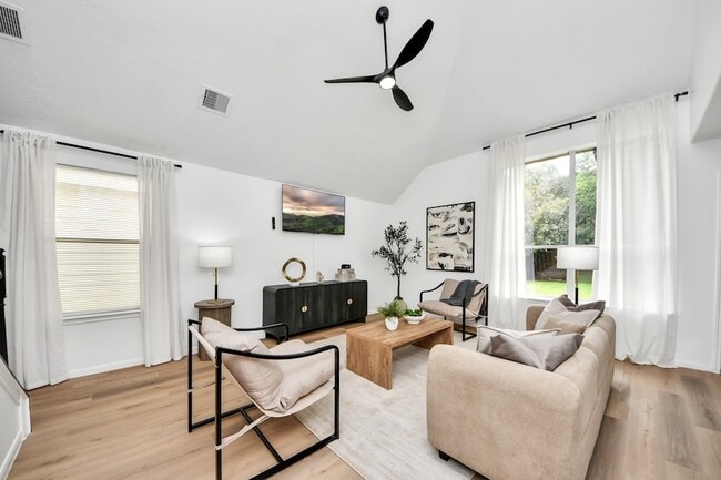 Photo - 8919 Windfern Trace Dr
