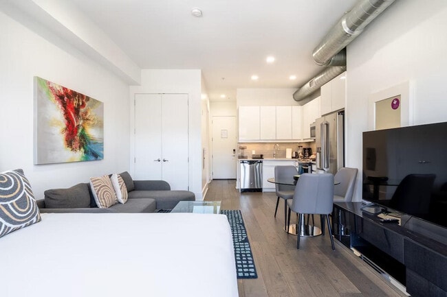 Photo - 1408 Clinton St Unit ID1295532P