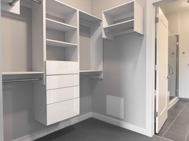 Photo - Red44 Apartments | Specials Available