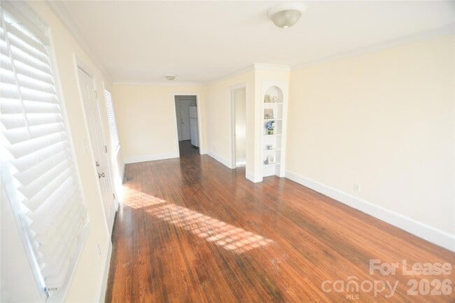 Photo - 1424 Kennon St