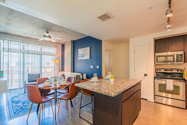 Photo - 888 N 4th St Unit SI ID1388246P