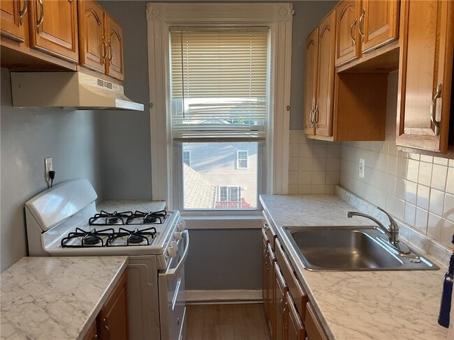 Photo - 40 Laban St