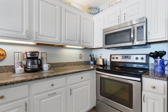 Photo - 24720 AL-182 Unit ID1266641P