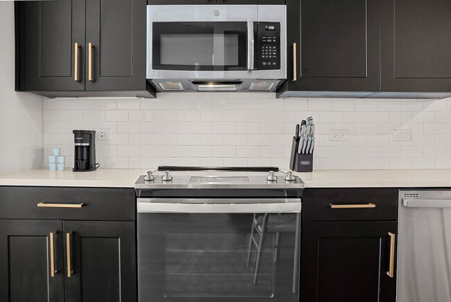 Photo - 207 N Himes Ave Unit ID1313891P