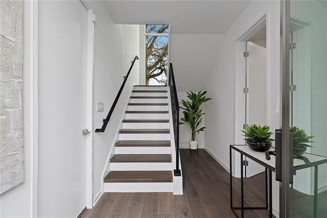 Photo - 641 Angier Springs Ct NE