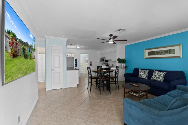 Photo - 311 SW 8th St Unit ID1047798P