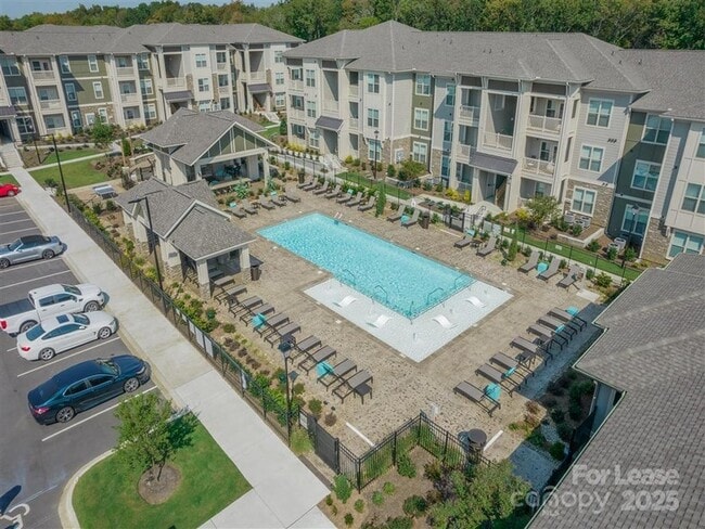 Building Photo - 15155 Ollie Dr Unit Eden