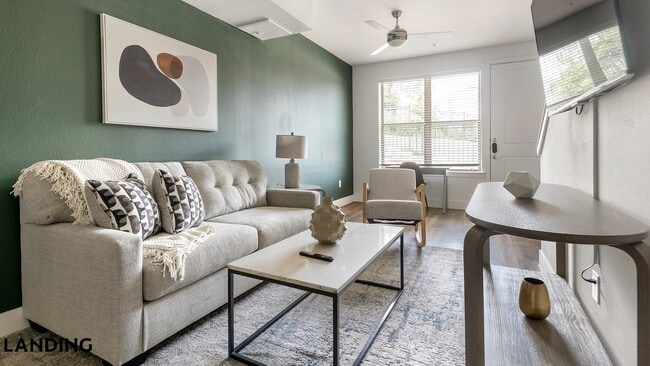 Building Photo - 6525 Ed Bluestein Blvd Unit 14103