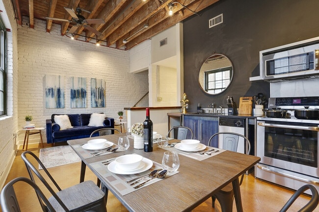 Photo - 1039 Constance St Unit ID1265386P