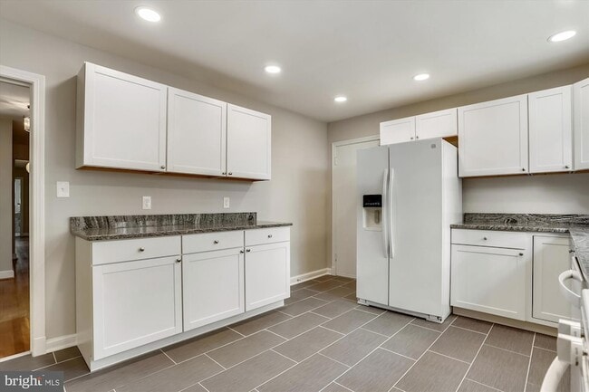 Photo - 3303 Winnett Rd