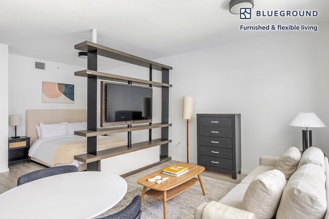 Photo - 230 NE 4th St Unit FL3-ID131