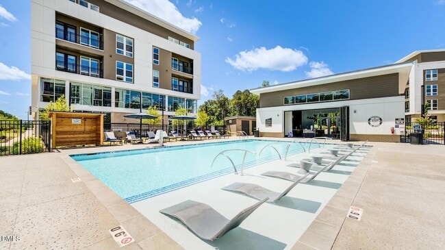 Photo - 5580 Farrington Rd Unit A1