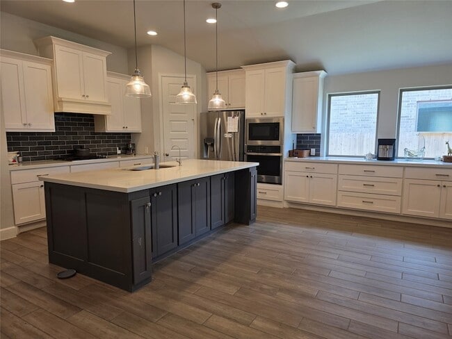 Photo - 10022 Starry Night Ln