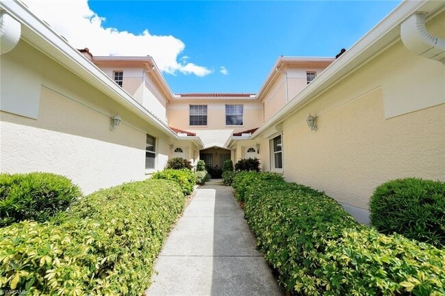 Building Photo - 630 Lalique Cir