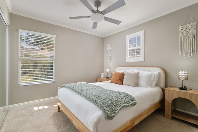 Photo - 5442 Toucanet Ct Unit SI FL1-ID1559832P