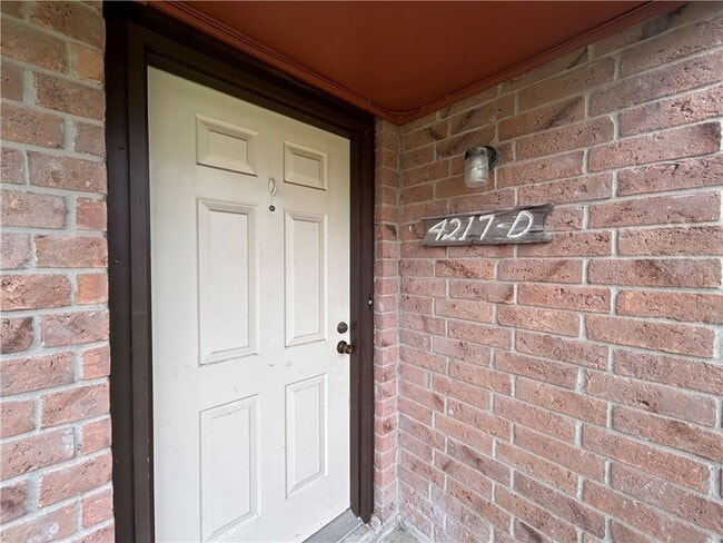 Photo - 4217 Acushnet Dr Unit D