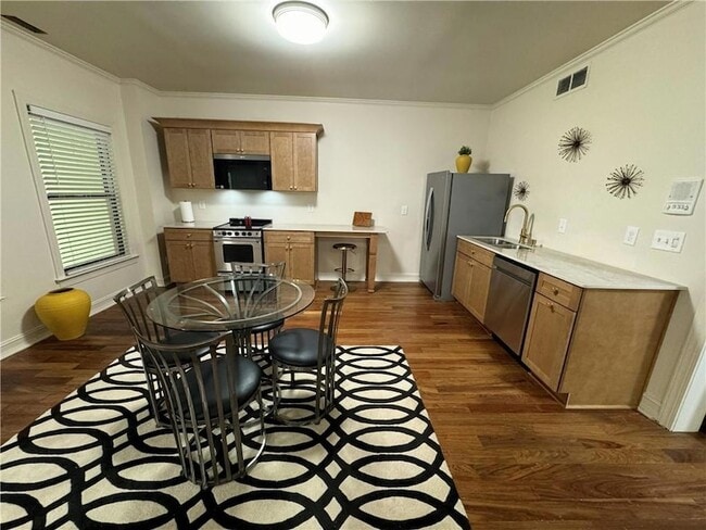 Photo - 714 Fairview Club Cir