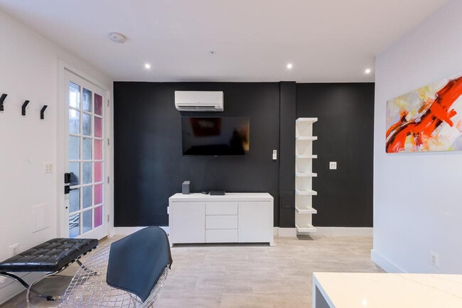 Photo - 1804 S St NW Unit ID627P