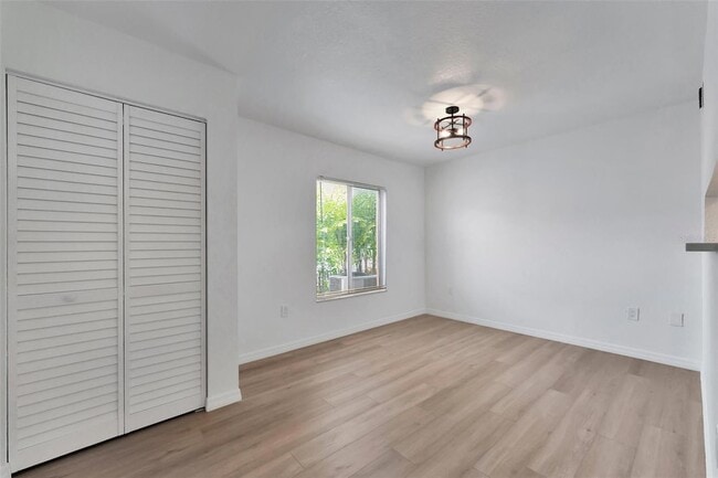 Photo - 9940 7th Way N Unit 101