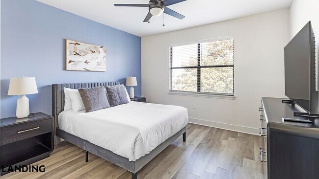 Photo - 15777 Quorum Dr Unit 1428
