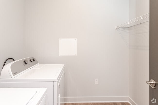 1BR Halston - Walk-In Closet & Laundry - District at 6th Apartments